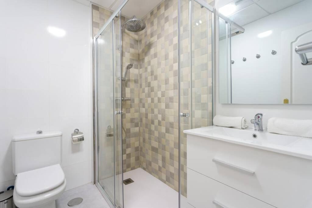 Solsuite Apartment Malaga Center Buitenkant foto